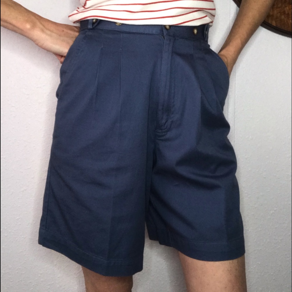 🦈VTG hi rise pleated shorts